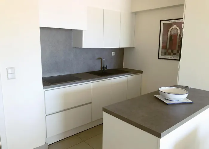 Bel Air - Renovated With Panoramic Sea View T61 Apartment